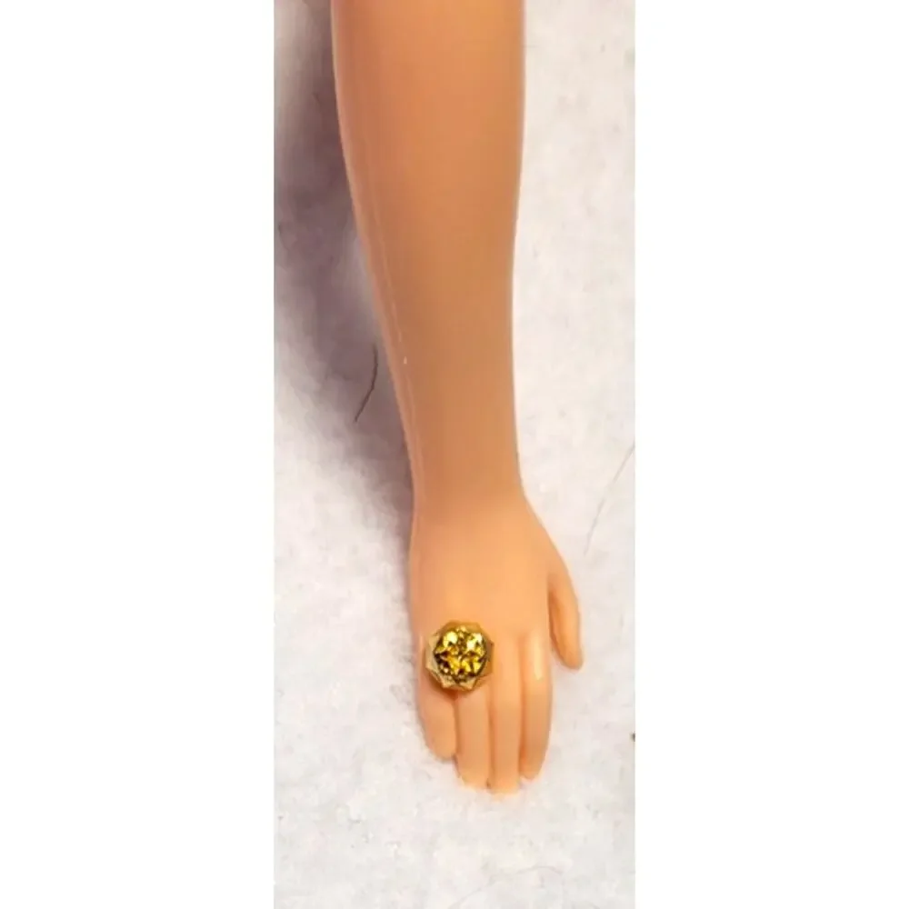 1996 Barbie Special Occasion Doll Gown Faux Fur Hat Pearl Necklace Earrings Ring
